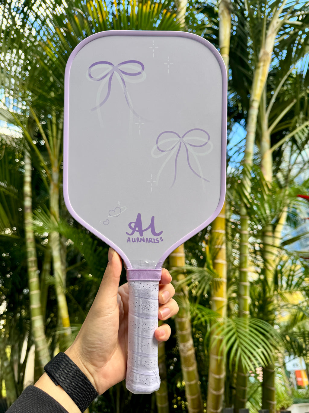 AURMARIS MUSE 01 — Lilac Ribbon